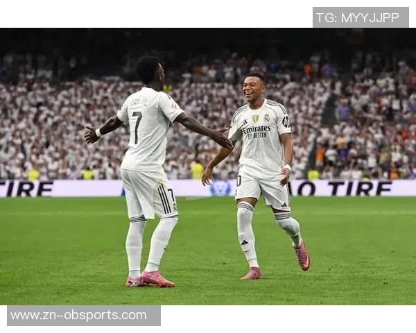 佩佩回忆穆帅执教皇马时期阿隆索积极交流战术见解